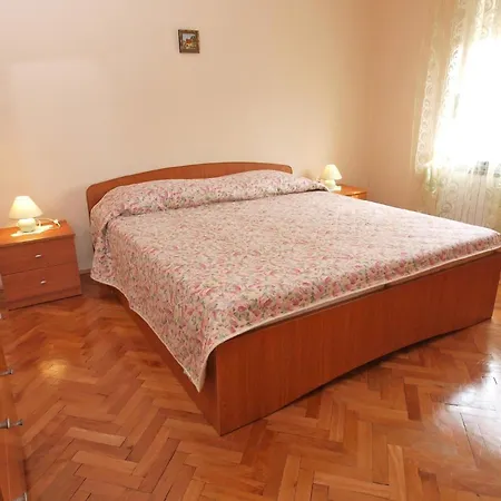 Apartment Fuer 6 Personen Ca 90 Qm In Pula, Istrien Istrische Riviera